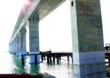 平潭海峽大橋開始防腐漆涂裝工作