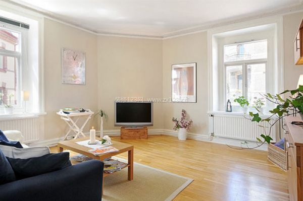 典型简约实用北欧风 瑞典家居客厅图片