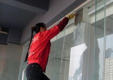 瓷磚臟了怎么辦？清潔保養(yǎng)小竅門(mén)幫您解決