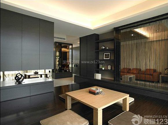 現(xiàn)代風(fēng)格休閑區(qū)深褐色木地板圖片