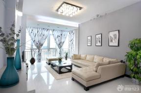 现代客厅 三室两厅两卫 时尚客厅 沙发垫 真皮沙发 格子窗帘 泛白色地砖 