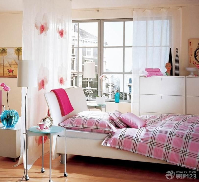现代家居 现代设计风格 女生卧室 10平米卧室 卧室装修颜色 