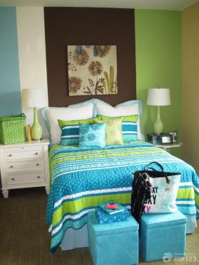 现代设计风格 小清新卧室 7平米卧室 卧室装饰 卧室装修颜色 卧室颜色搭配 