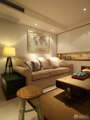 简约装修设计 15平米客厅装修 沙发背景墙