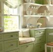 豆绿色厨房橱柜颜色装修样板间图片