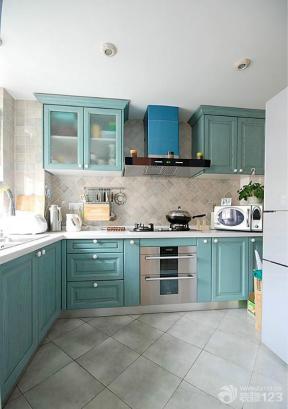 厨房橱柜颜色效果图 欧式厨房装修效果图 厨房墙砖贴图