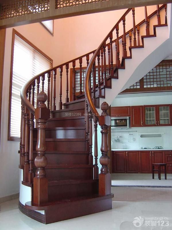 中式实木楼梯扶手装修样板间设计