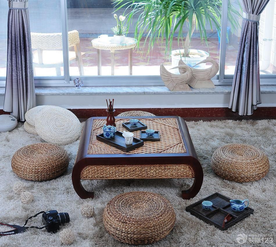 韩式风格客厅飘窗榻榻米装修实景图