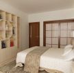 最新现代风格96平米家居卧室博古架设计实景图