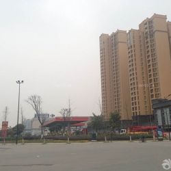 绿地城实景图楼体