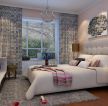 现代温馨小型卧室飘窗窗帘设计效果图