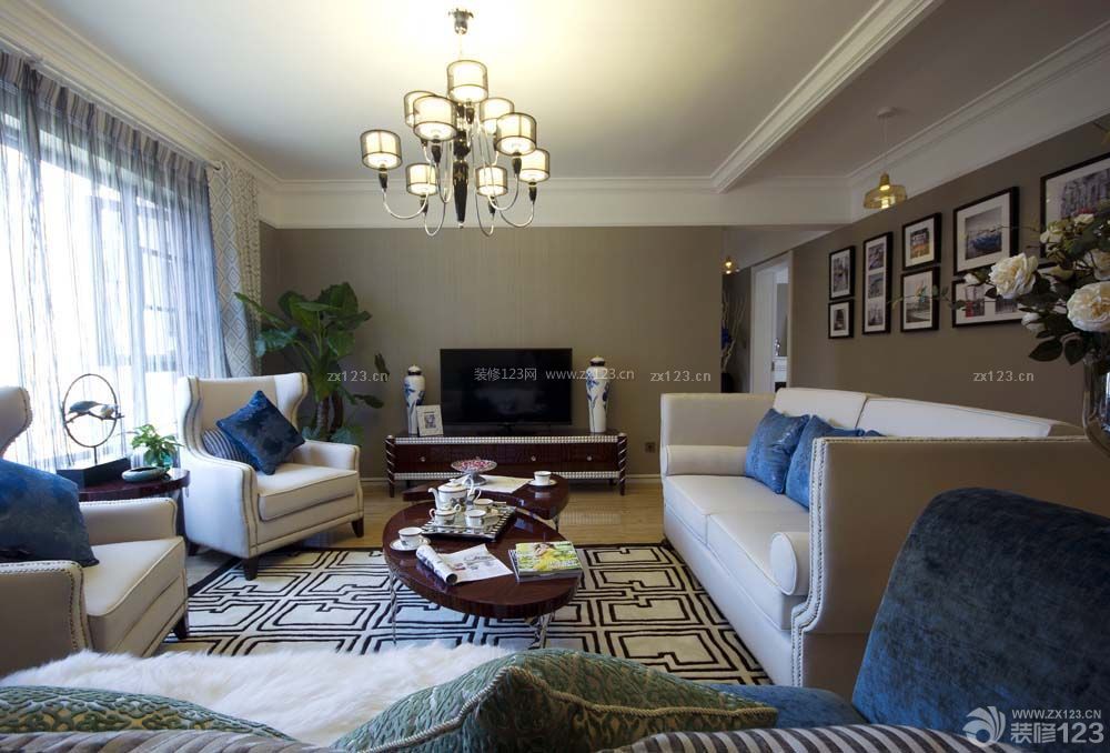 美式家装效果图 休闲区布置 组合沙发