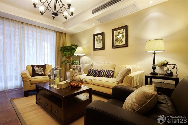 简约欧式风格 三室两厅 客厅装修风格 组合沙发