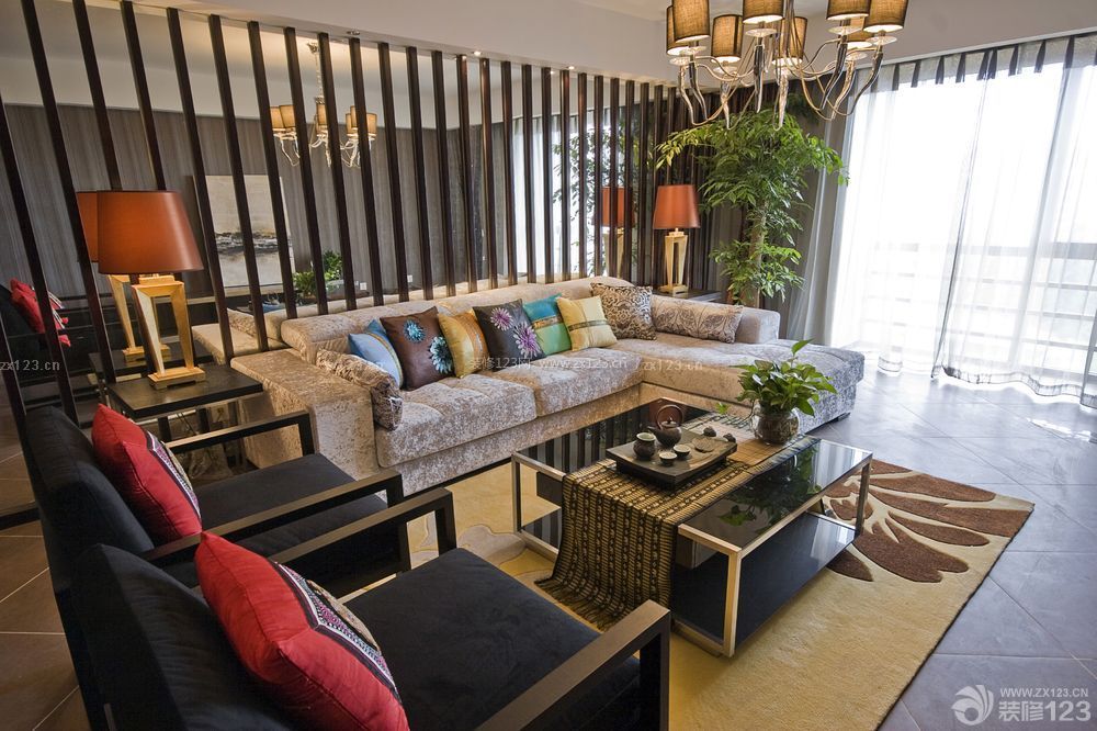 混搭风格客厅多人沙发设计效果图