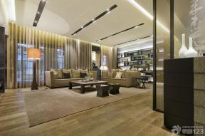 现代设计风格客厅多人沙发装修案例 