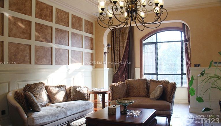 美式风格客厅布艺沙发装修案例