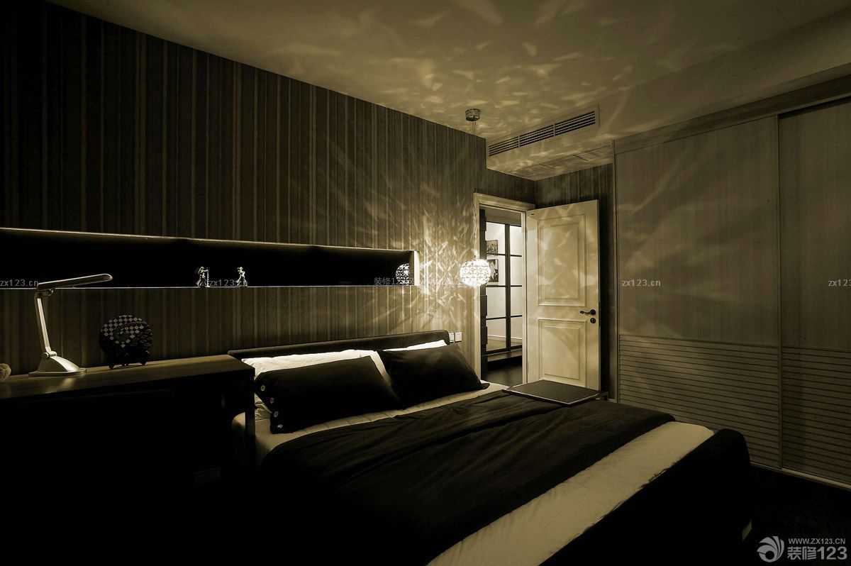 100平米户型后现代风格卧室床头背景墙图片