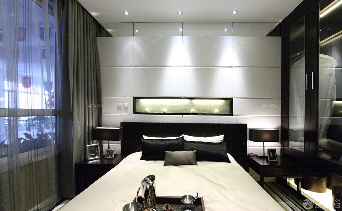 120平米房子现代家居卧室床头背景墙效果图