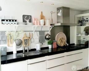 小户型敞开式厨房橱柜设计图片