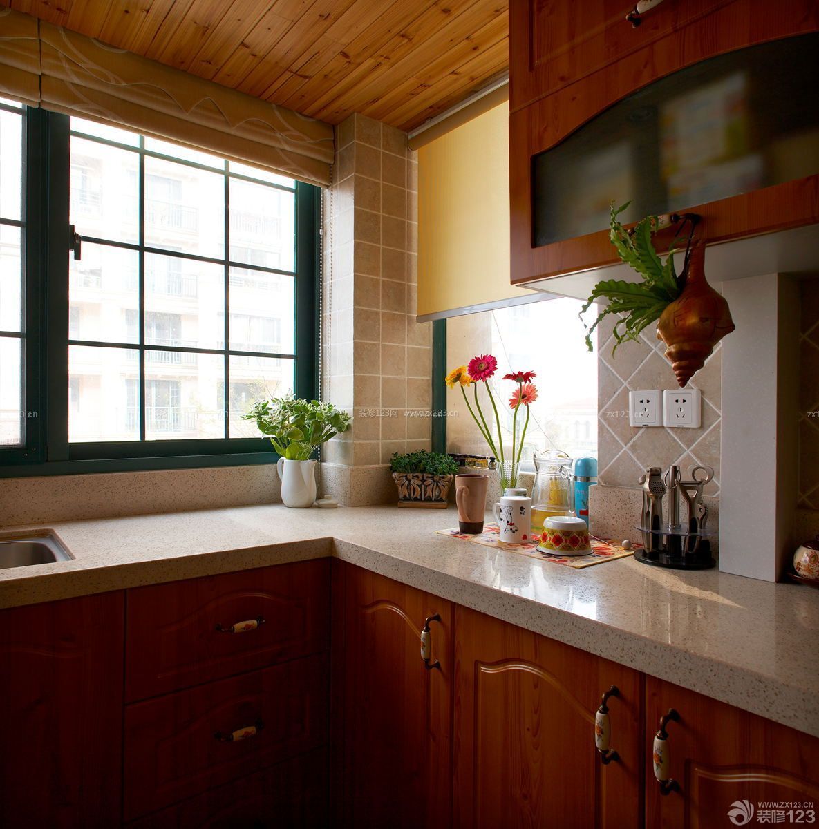 小户型厨房橱柜设计 小户型储物空间设计