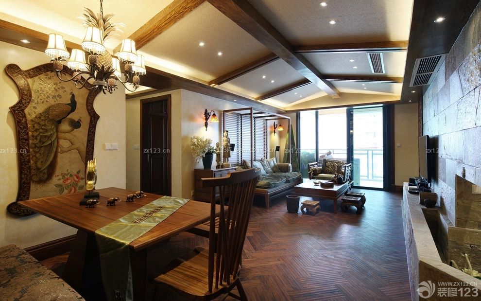 東南亞風(fēng)格室內(nèi)客廳餐廳一體設(shè)計圖