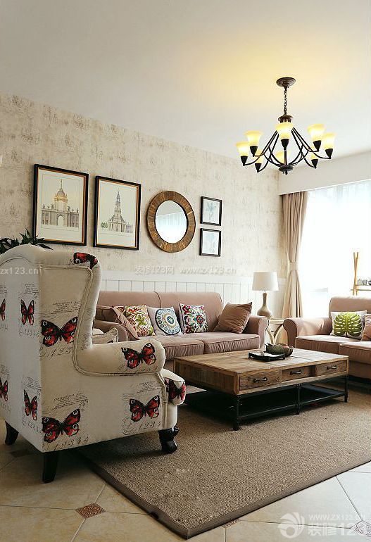 家庭客厅美式布艺沙发装修实景图片