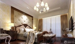 欧式主卧室古典床设计图