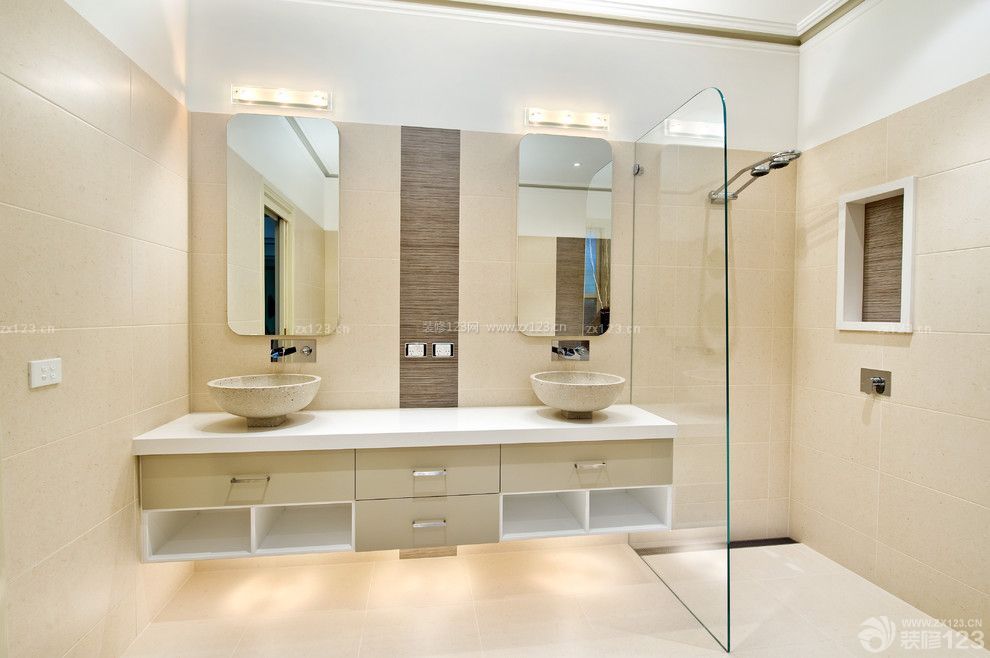 125平方房屋洗手间隔断设计效果图