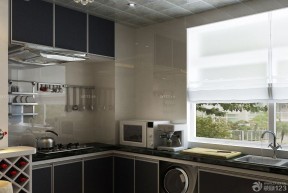 现代感超强的小户型厨房设计效果图片