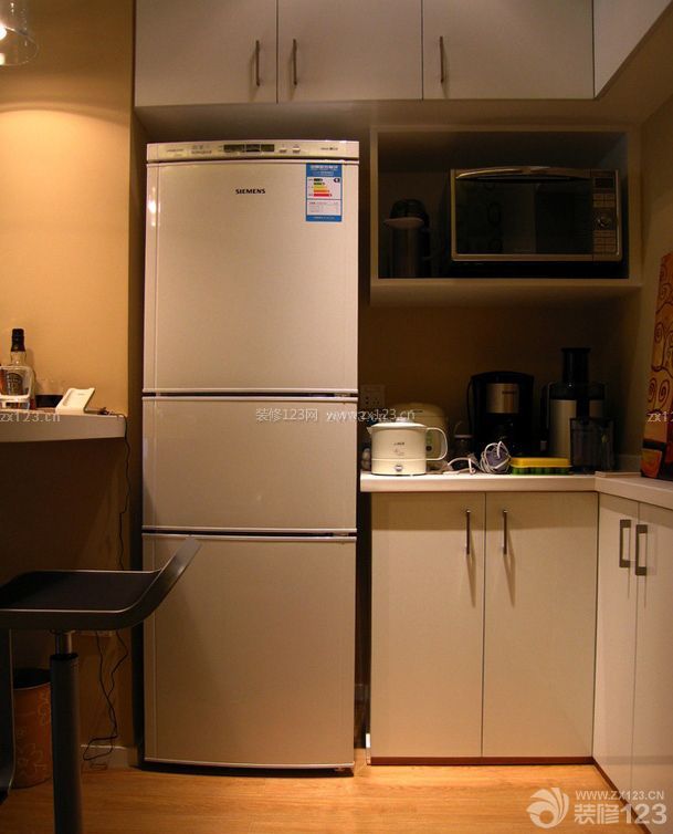 50平单身公寓开放式厨房设计效果图片