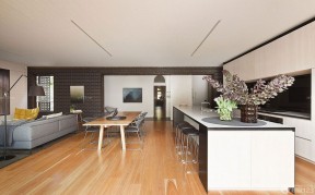 70平方小户型客厅餐厅厨房一体设计图片