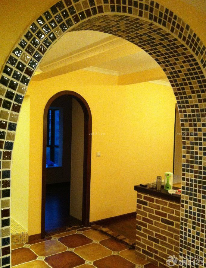 &nbsp;終于熬到結(jié)束這一天了。這叫一個累啊，時間空的時候都在現(xiàn)場監(jiān)督著，一有時間就是在外面選購材料。這幾個月都沒好好休息過，不過還好裝修出來的效果是很不錯的。溫馨的氛圍讓整個辛苦都不重要了。