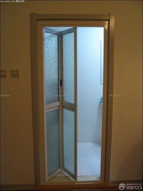 卫生间折叠门 现代风格
