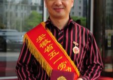 山水裝飾集團(tuán)總裁宋春紅榮獲安徽省五一勞動獎?wù)? />
</a>
</div>
<div   id=