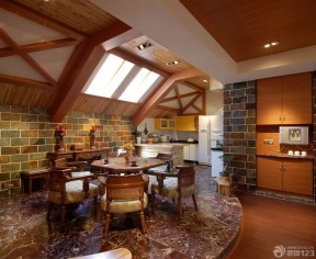 閣樓天窗 特色餐廳