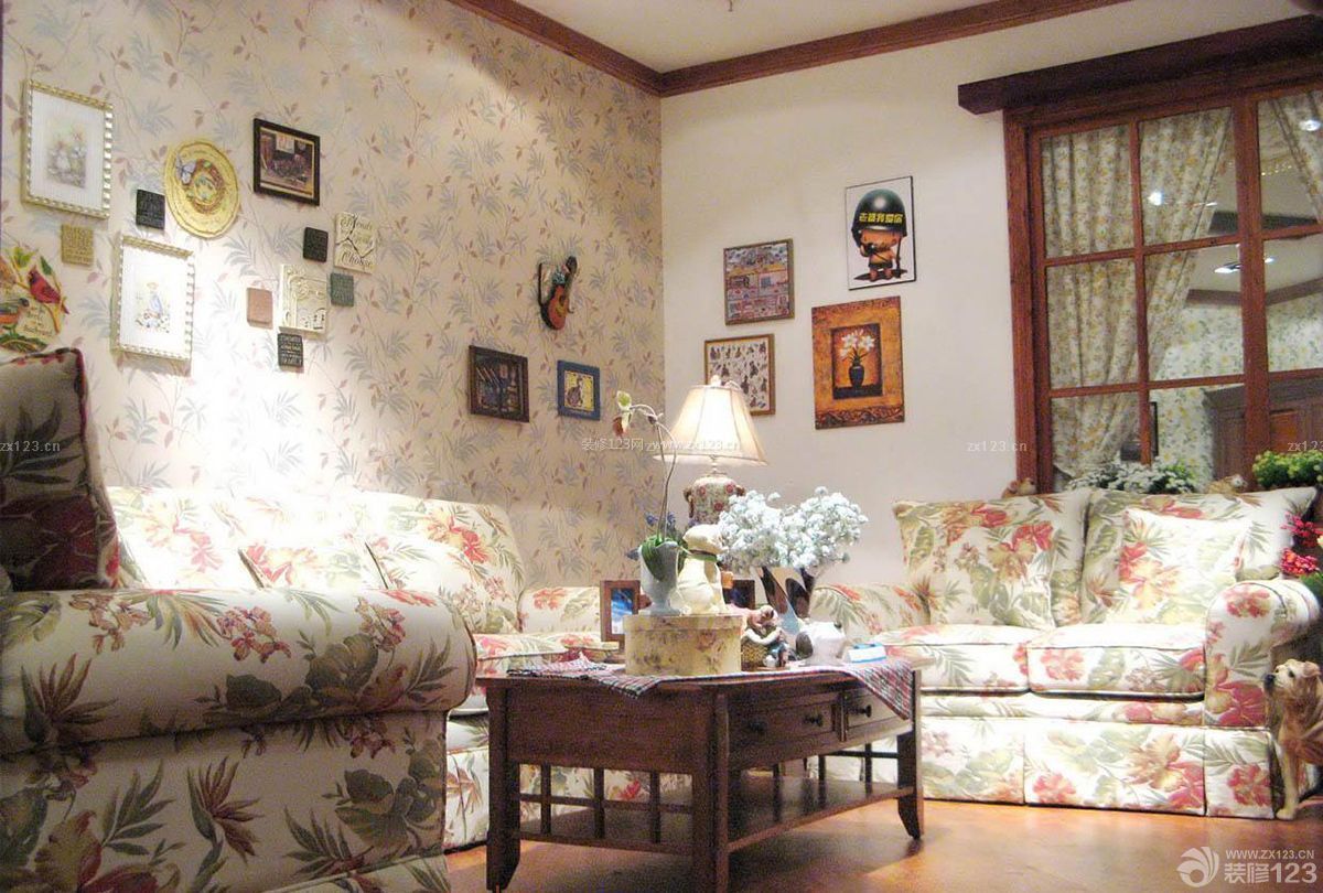 小户型客厅美式田园沙发装修效果图欣赏