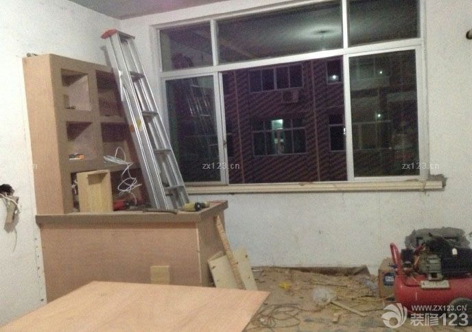 經(jīng)過(guò)五年的磨合期，我和她準(zhǔn)備在下半年進(jìn)入婚姻的殿堂，結(jié)束我們的戀愛(ài)長(zhǎng)跑。來(lái)祝福我們吧！ 在家居市場(chǎng)已經(jīng)留意很久了，現(xiàn)在我也可以來(lái)曬咯，好高興的呢。 我的幸福小窩現(xiàn)在也已經(jīng)動(dòng)工了哦，順便也來(lái)曬曬圖，讓朋友們見(jiàn)證我們幸福的開始哦。