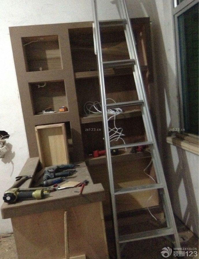 經(jīng)過(guò)五年的磨合期，我和她準(zhǔn)備在下半年進(jìn)入婚姻的殿堂，結(jié)束我們的戀愛(ài)長(zhǎng)跑。來(lái)祝福我們吧！ 在家居市場(chǎng)已經(jīng)留意很久了，現(xiàn)在我也可以來(lái)曬咯，好高興的呢。 我的幸福小窩現(xiàn)在也已經(jīng)動(dòng)工了哦，順便也來(lái)曬曬圖，讓朋友們見(jiàn)證我們幸福的開始哦。