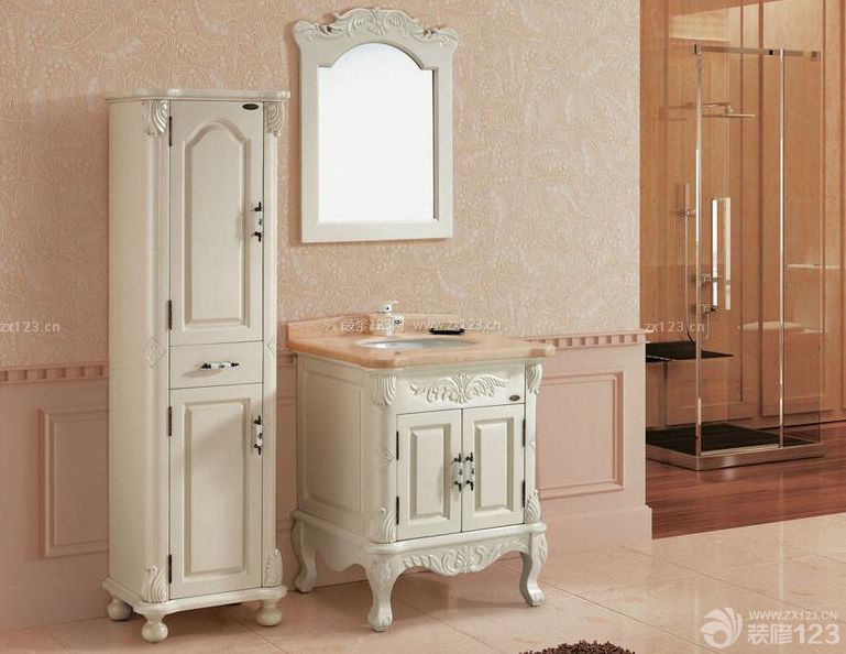 家庭浴室整体浴室柜设计效果图片