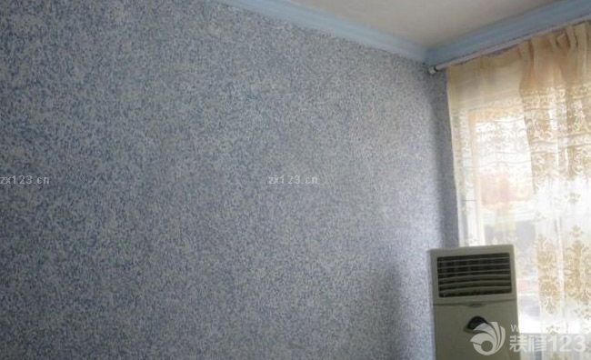 我堂弟和他同學(xué)來(lái)幫我做的,當(dāng)然肯定邀請(qǐng)他們吃吃飯是必須的啦,高檔的東西價(jià)格太高了,所以當(dāng)時(shí)沒(méi)考慮,只是一晃而過(guò). 施工挺簡(jiǎn)單，也不臟，沒(méi)什么味道，大家可以參考一下，個(gè)人覺(jué)得舊房或者入住的房子想改改白墻，是不錯(cuò)的。 