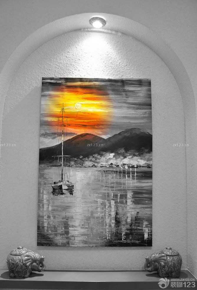 經(jīng)過幾個月的裝修時間，我們終于裝修完了，終于等到新家了，經(jīng)過了幾個月的辛苦，看到整個裝修出來的效果是滿意的，我們也就是很安心了，雖然花的時間和銀子會比較多一點(diǎn)，但是為了整個家人住得安心舒適，也是值得的。