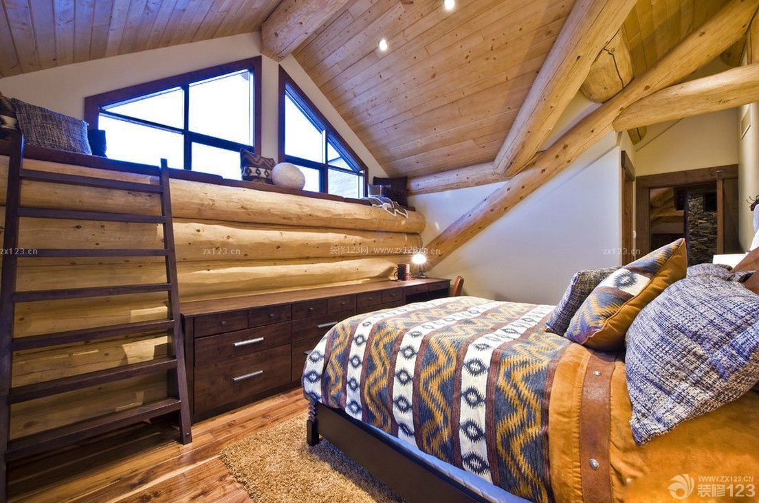 木结构别墅卧室设计图
