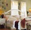 经典美式乡村风格卧室床设计实景图