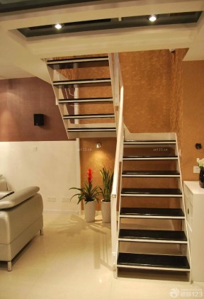 钢木楼梯 现代风格