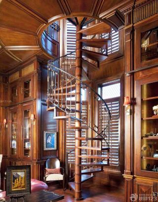 美式新古典风格别墅楼梯设计图片