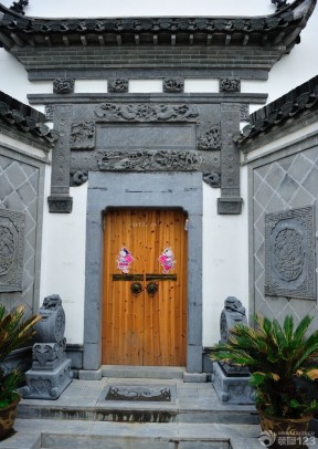 黃色門 中式風(fēng)格