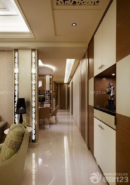 作為一個現代風格的癡迷者，一直覺得現代風格是我們最想要的居家風格，時尚，簡約而不簡單，將現代一些實用且比較美觀的元素融合在我們的新家里面，這樣的新家顯得特別的美，而且很實用。舒適，溫馨。