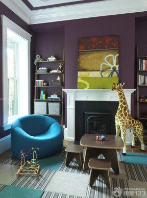 2023家庭休闲区室内紫色墙面效果图
