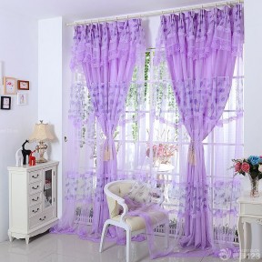 时尚温馨家庭室内紫色绣花窗帘装修设计图