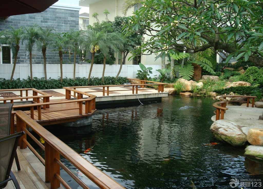 別墅后院假山魚(yú)池裝修效果圖